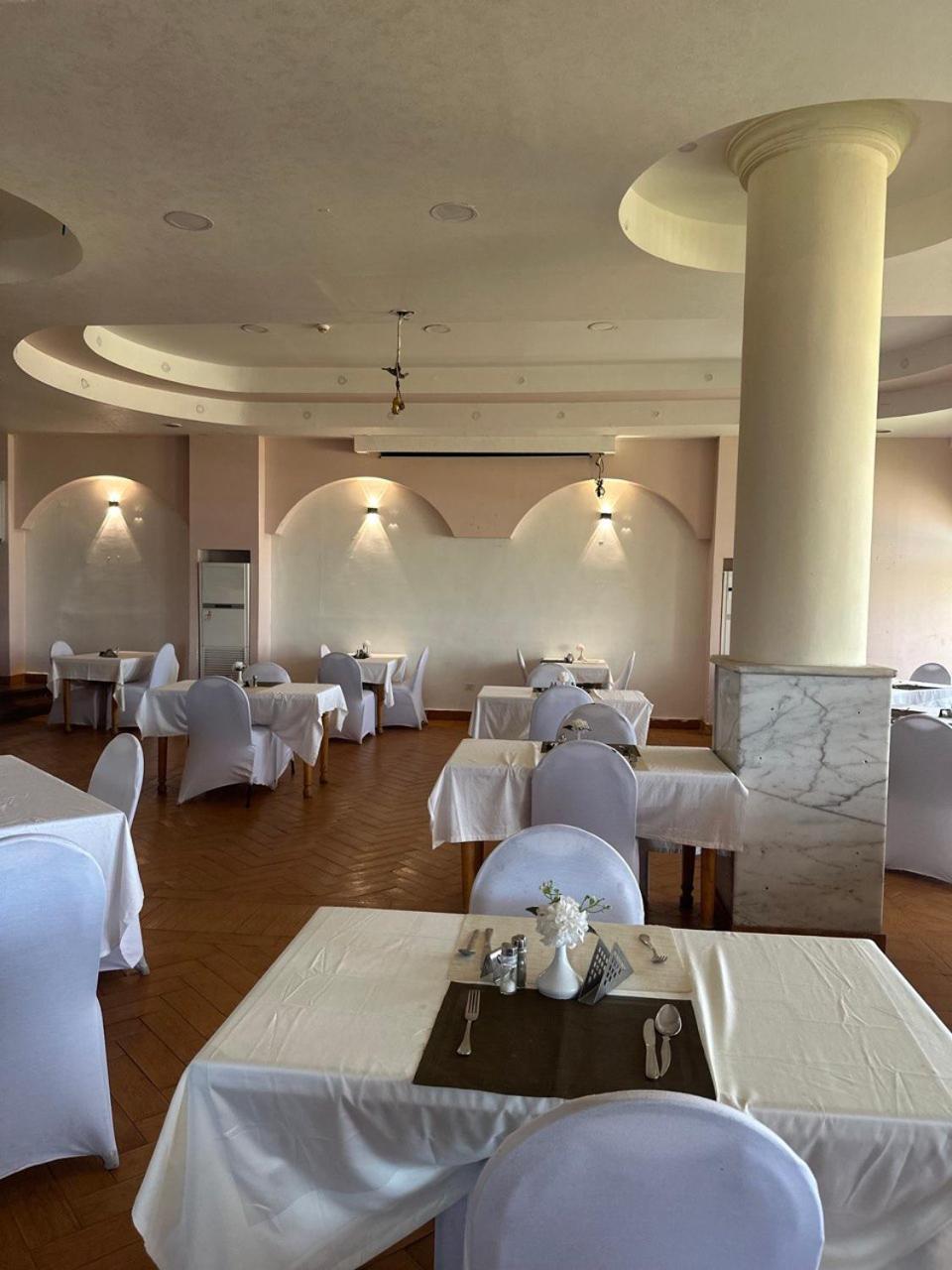 Aros Al Bahr Hotel 메르사 마트루 외부 사진
