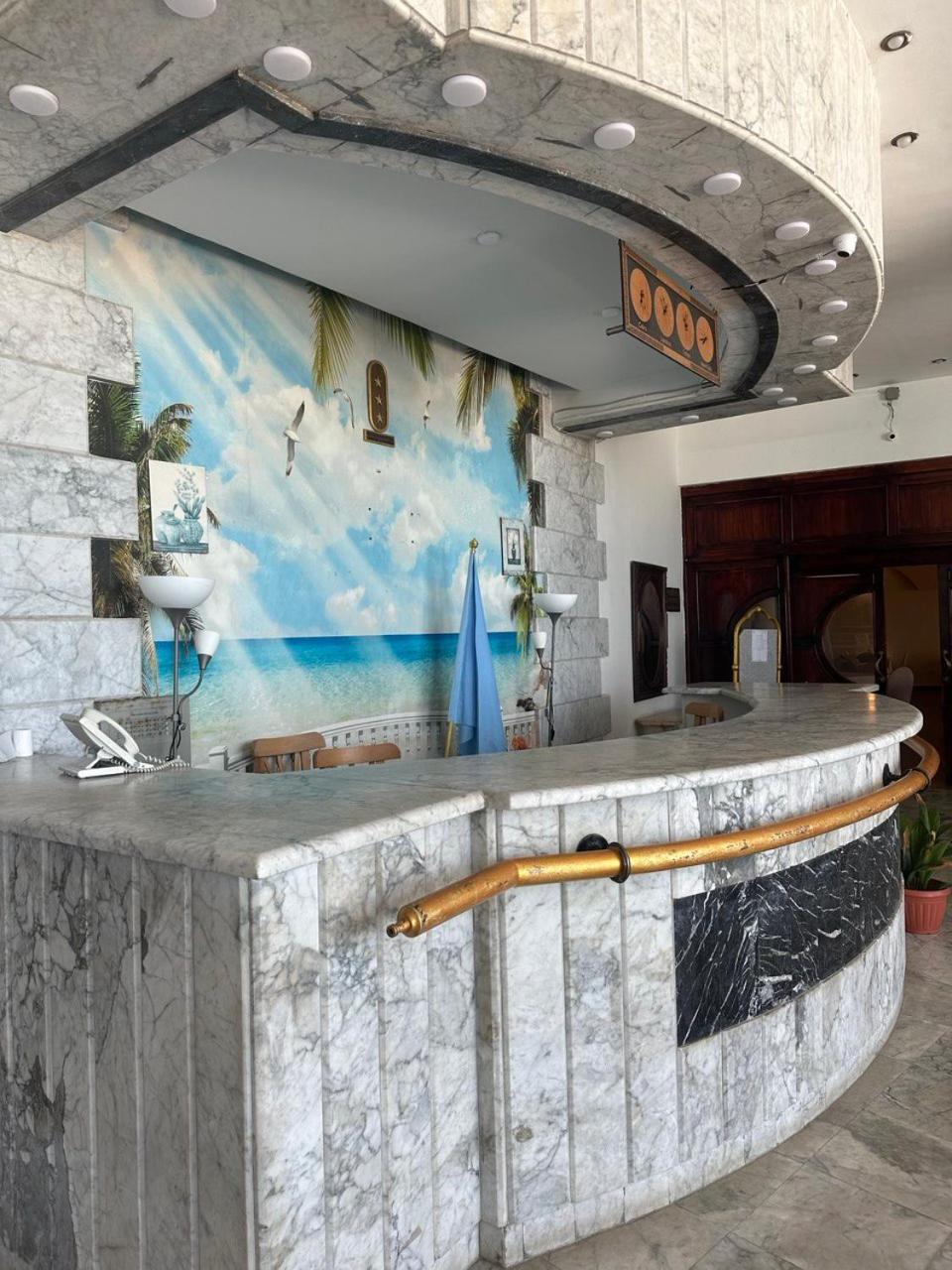 Aros Al Bahr Hotel 메르사 마트루 외부 사진